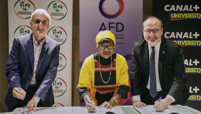 Signature d’un accord de partenariat entre Canal+ International, l’association Convergence et l’Agence française de développement (AFD)